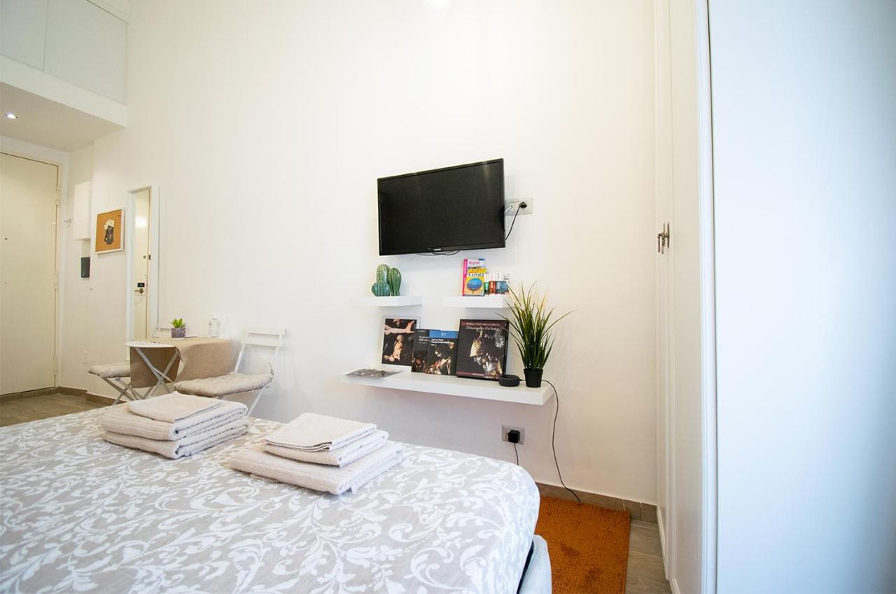 Lorenzo'S Art Studio 2 Naples Luaran gambar