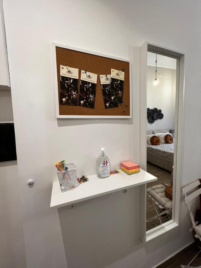 Lorenzo'S Art Studio 2 Naples Luaran gambar